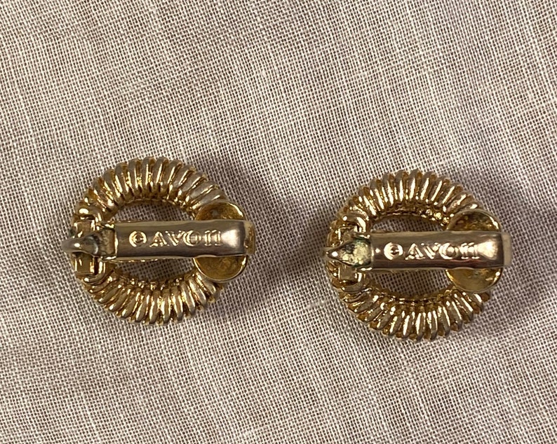 Signed Avon Goldtone Round Serrated Edge Clip Earrings