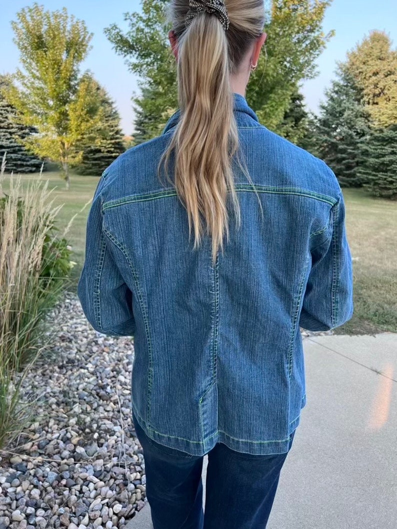 Vintage Bill Glass Denim Jacket with Lime Green Thread Top Stitch Retro Neon Jean Jacket Fall Retro Grunge Oversized Hippie 1980 Fashion zdjęcie 10