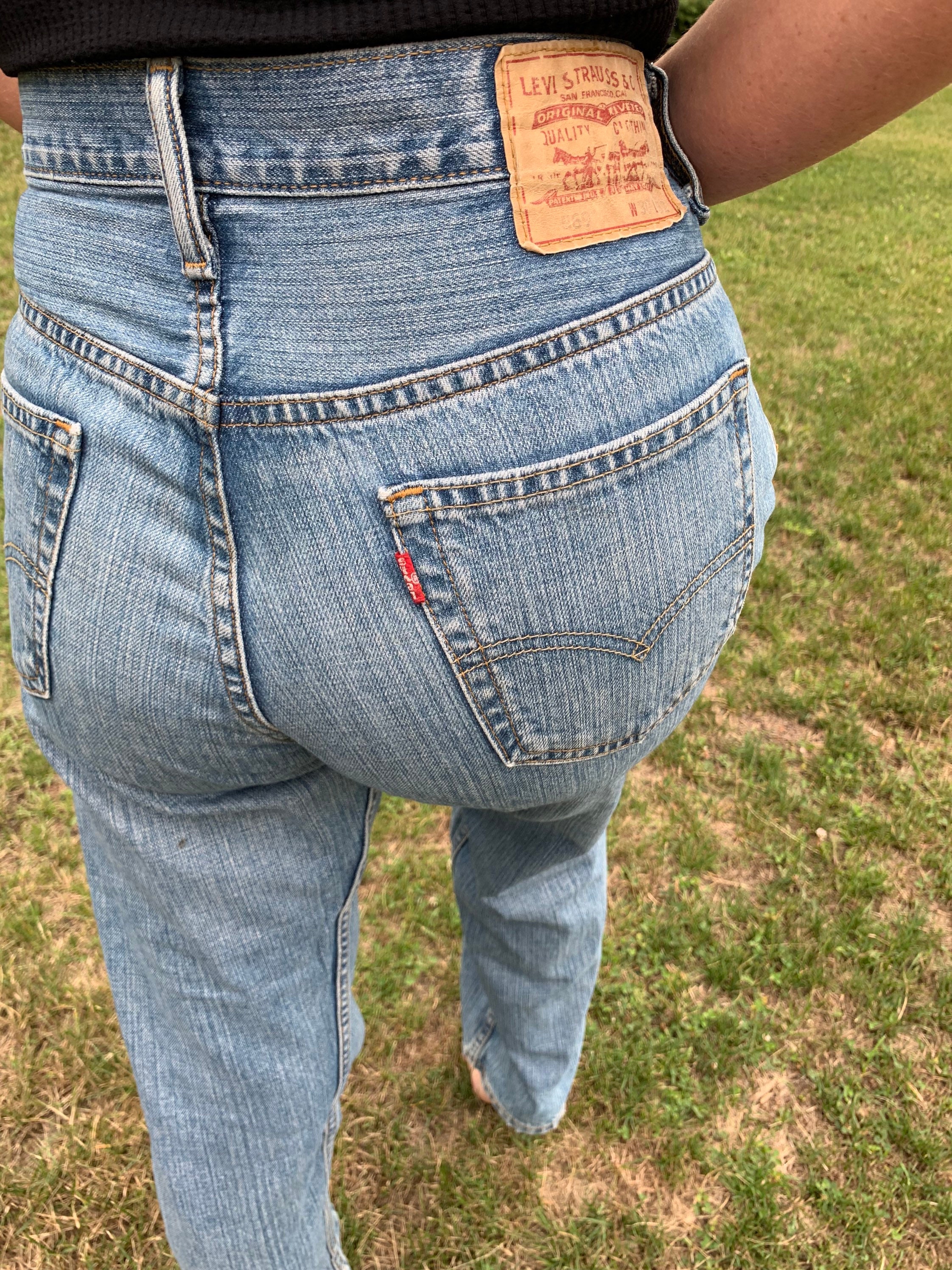 Vintage Levi Denim Jeans | Red Tag 569 30x32 | Light Wash - Etsy