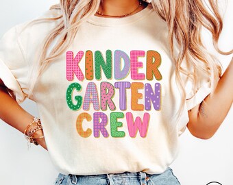 Comfort Colors Kindergarten Teacher Shirt, Kindergarten Teacher Team Shirts Retro Kinder Crew, Kindergarten Teacher Team, Back to School