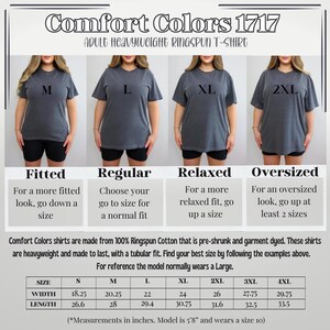 Op de afbeelding: Maattabel voor Comfort Colors 1717 volwassen zware ringgesponnen T-shirts. De tabel toont de verschillende maten, breedte en lengte in inches. Het model is 1,73 m lang en draagt maat 10.