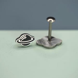 Flat Back Earring, Titanium Saturn Earrings, Threadless Implant Grade Titanium Planet, Push Back Cartilage Labret, Sold Individually