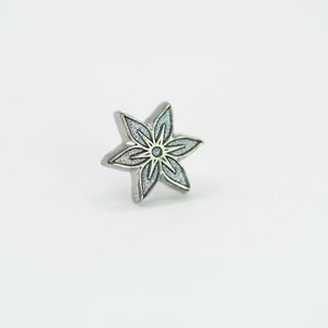 Star of Bethlehem Stud Earring, Threadless Implant Grade Titanium Flower, Titanium Stud Earring