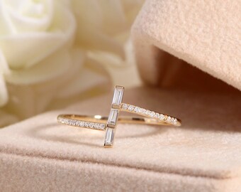 Half Eternity Trio Baguette Diamond Ring,14K Yellow Solid Gold Band,Minimalist Engagement Ring,Natural Diamond Ring