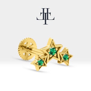 drievoudige sterpiercing met groene granaatschroefpiercing in 14K massief goud hemels kraakbeenpiercing 16G (1,2 mm) | LP00042G