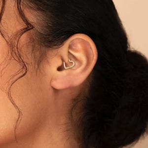 Heart Shaped Helix Ring 16G Daith Jewelry Hoop Ring Tragus and Cartilage Piercing | LC00010