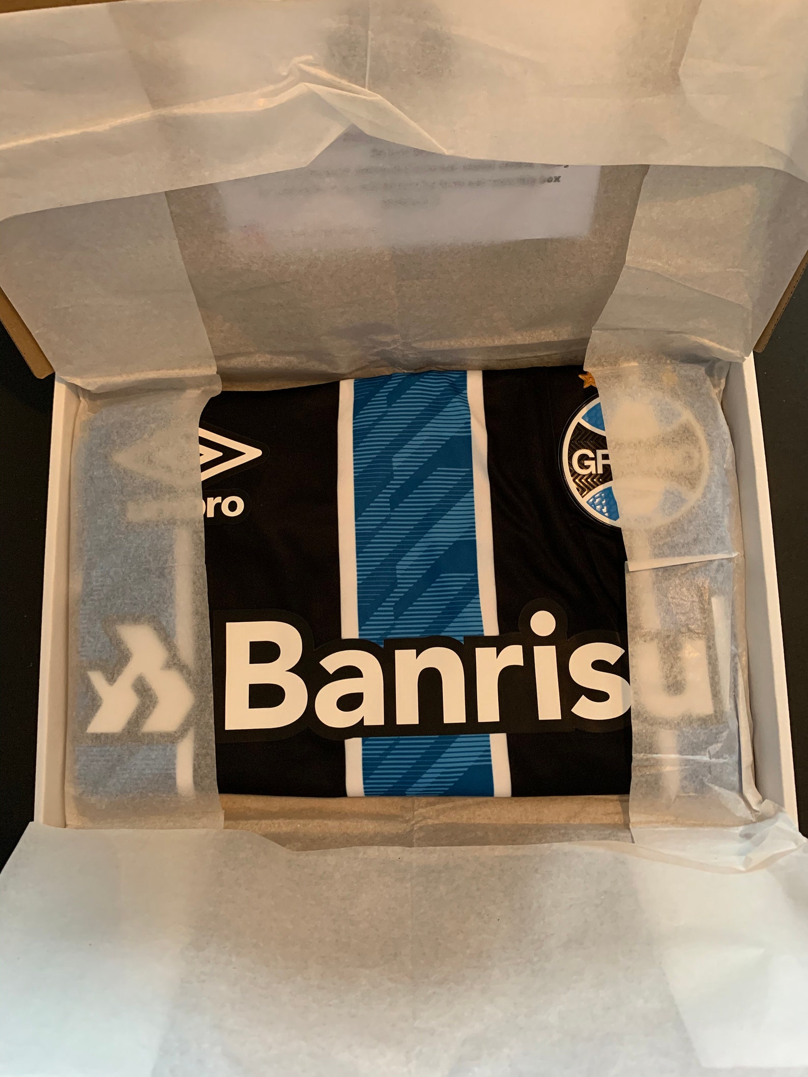 Secret Soccer Shirts Mystery Box // Camisetas de fútbol // Etsy