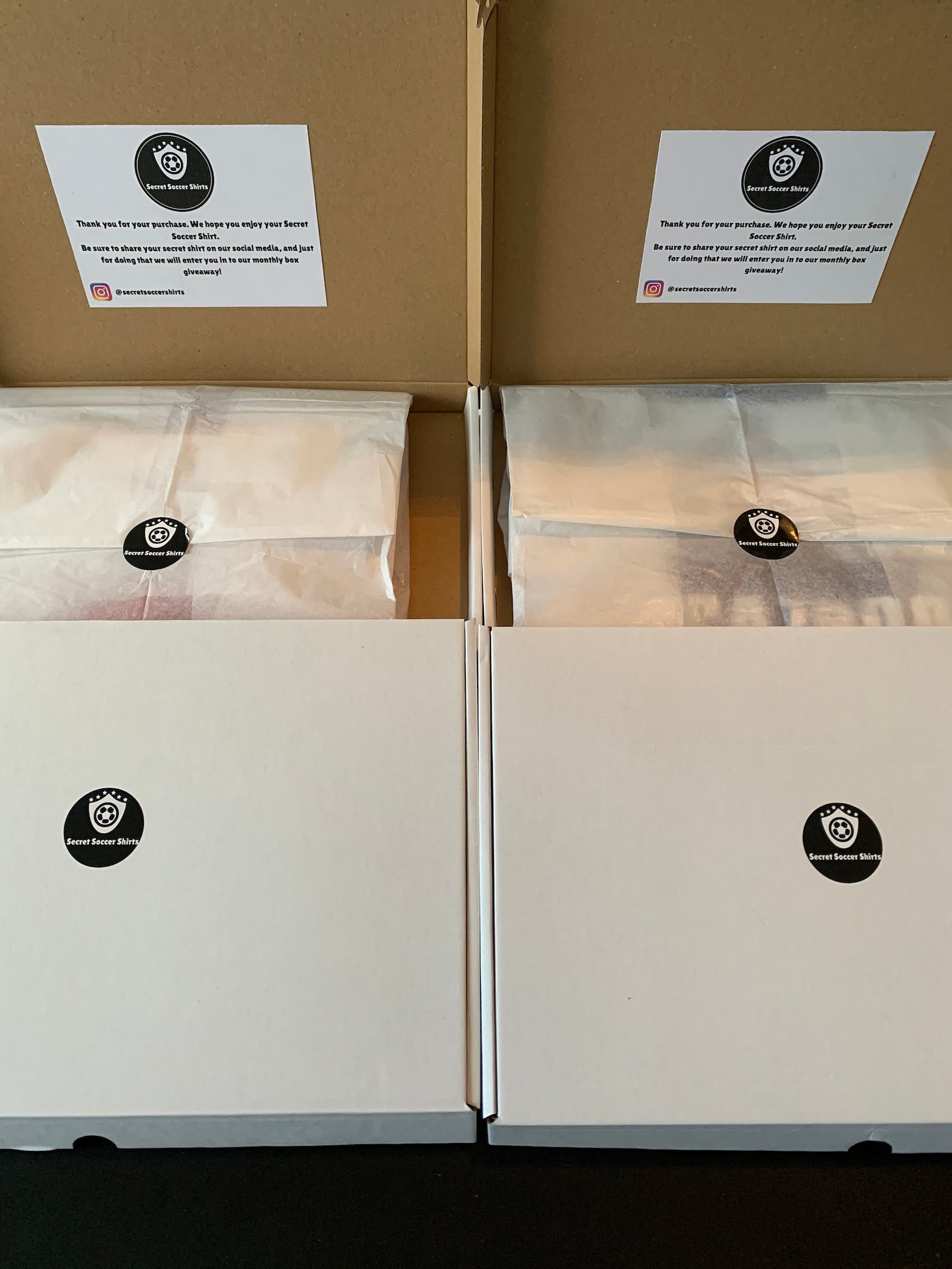 Secret Soccer Shirts Mystery Box // Camisetas de fútbol // Etsy