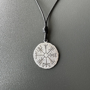 Vegvisir Compass Silver Necklace, Ancient Viking Compass, Silver Viking Compass Necklace, Vikings Protection Amulet, Nordic Jewelry