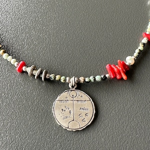 Sjamaan ketting met turquoise steen, sjamaan drum ketting, oude sjamanistische amulet, zilveren sjamaan ketting, sjamaan drum medaillon