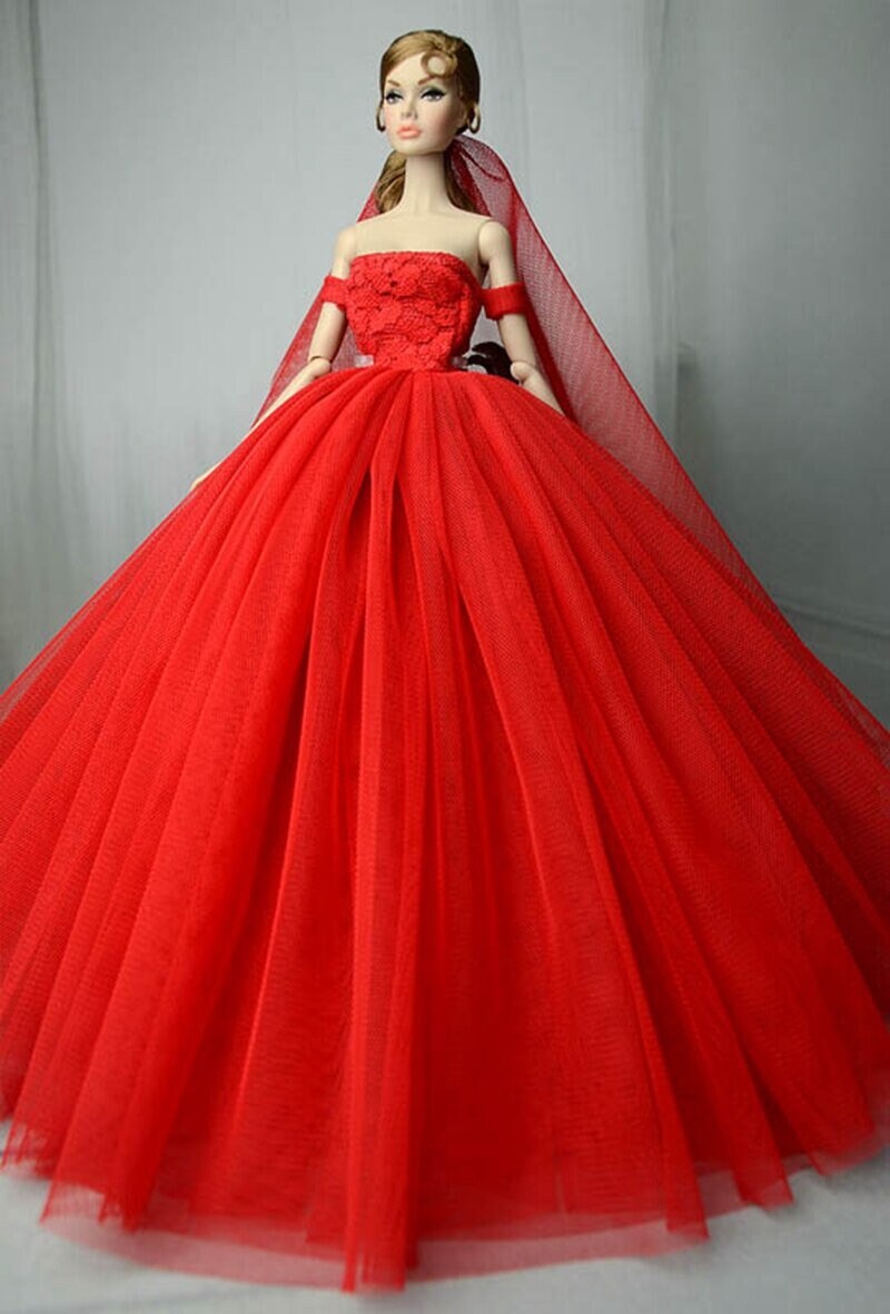 Red wedding dress Ted velvet gown for Barbie doll – The Doll Tailor