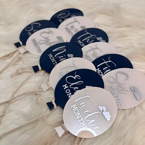 12 acrylballonkaarten met maandelijkse mijlpaal | kraamcadeau | babyfotorekwisieten | babycadeaus