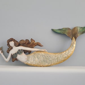 Mermaid Tropical Beach And Ocean Theme Made Unique With Capiz Shells Beach House Decor Tropical Coastal Bathroom Decor Marine Themed Bedroom