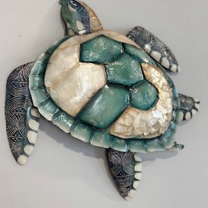 Turtle Metal Wall Art Sea Turtle Tropical Home Decor Made Unique With Capiz Shells Nautical Beach And Coastal Wall Decor Ocean Inspired Gift