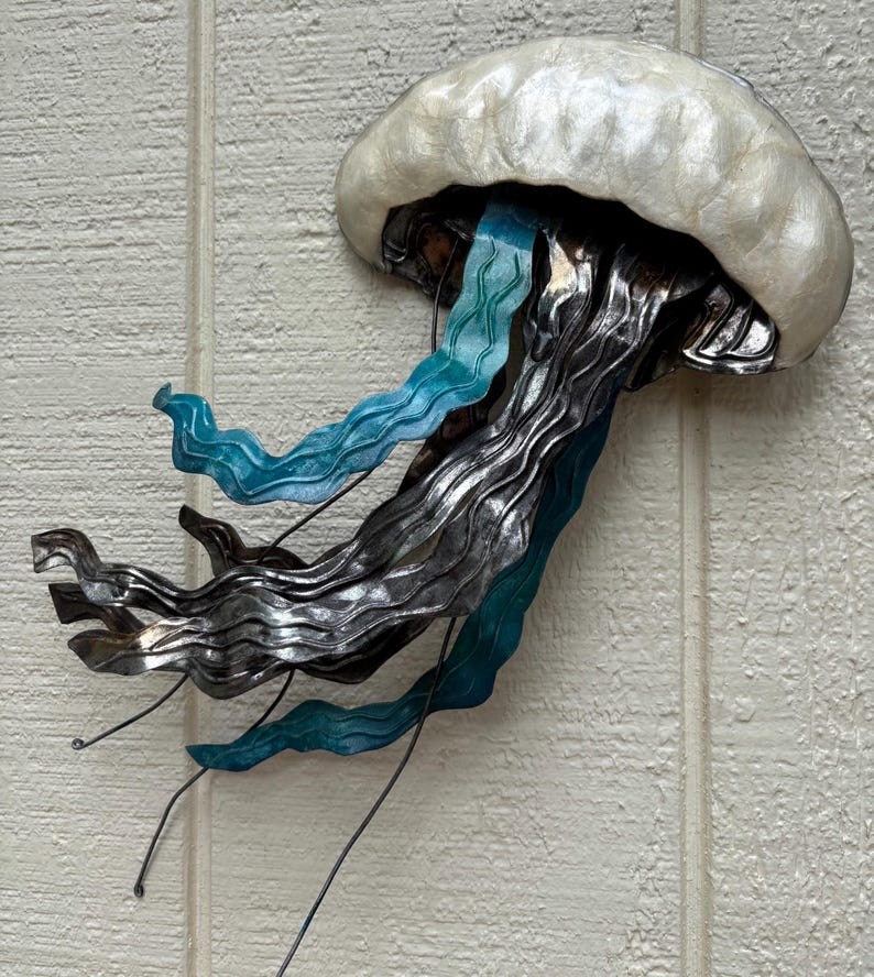Jellyfish Metal Wall Art Coastal Beach House Nautical Marine Life Decor ...