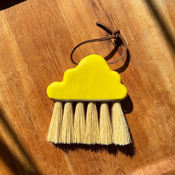 Yellow Cloud Brush