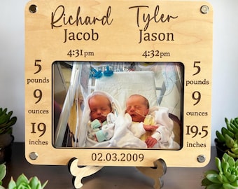 Twins Picture Frame, Gift for Parents of Twins, Nursery Decor Twins, Birth Stat Frame, , Birth Announcement Frame, Personalized Twin Gifts