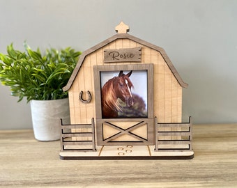 Horse Photo Frame, Horse Lover Gift, Personalized Horse Gifts, Equestrian Gifts, Horse Keepsake, Pony Gifts, Horse Stable Picture