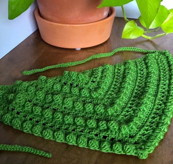 HAND CRAFTED Bandana Scarf Kerchief Crochet Mint Green Daisy Green Crochet Bandana, Flower Hair Kerchief, Boho Hair  main image 4