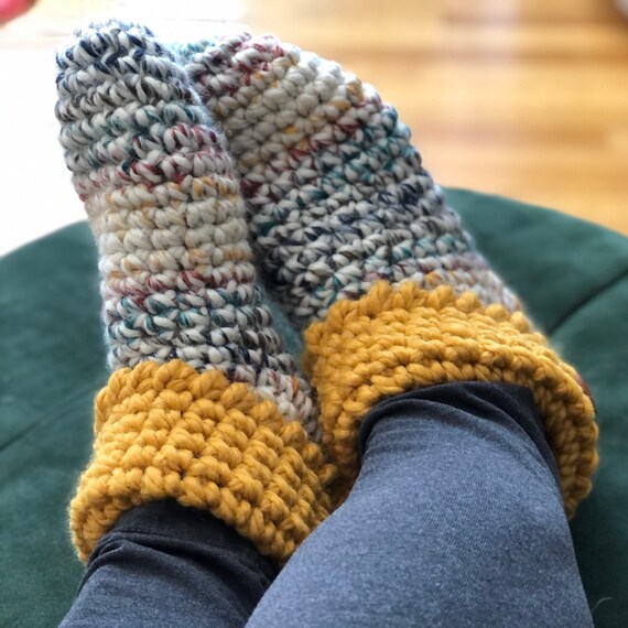 Knit boot sale slippers womens shoes