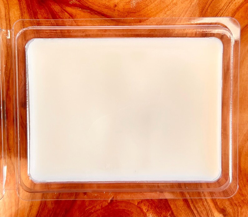 BLUEBERRY CHEESECAKE scented wax melts - organic soy - wax tarts for warmer - bakery scent - fruity candles - home fragrance - all natural image 2