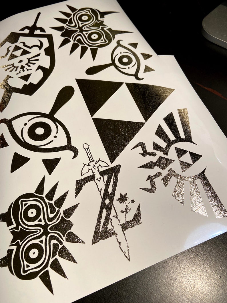 Legend of Zelda - METALLIC Textured Glossy Gold Permanent Vinyl Decal image 2