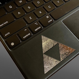 Legend of Zelda - METALLIC Textured Glossy Gold Permanent Vinyl Decal image 3