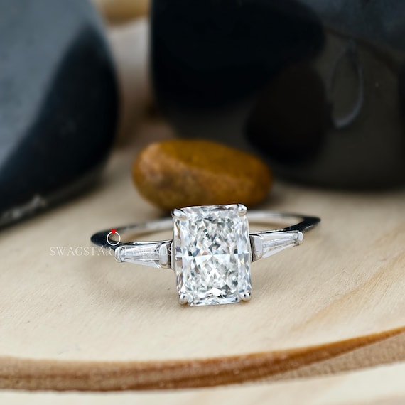 1.7 Ct Radiant Shape Lab Grown Diamond Engagement Ring 14K Gold Anniversary Wedding Proposal Ring Gift For Her Girlfriend Wife Birthday
