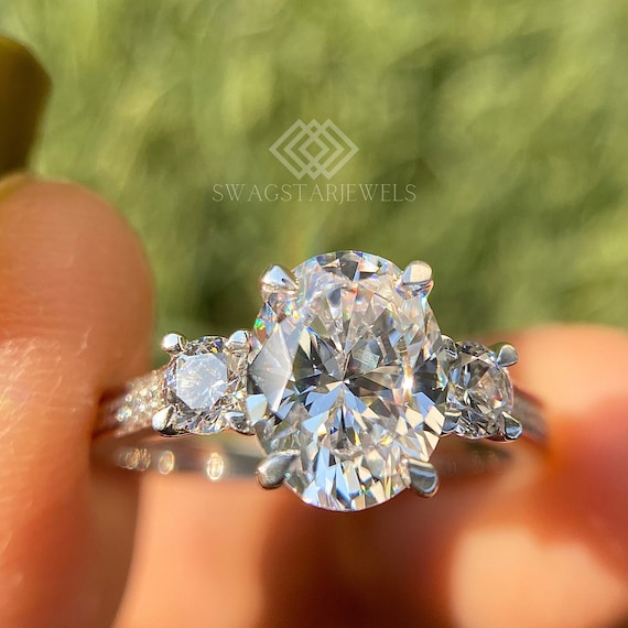 2 carat Oval Shape Lab Diamond ring Engagement Ring 14K Gold Anniversary Wedding Proposal Ring Gift For Her Girlfriend Wife Birthday Gift