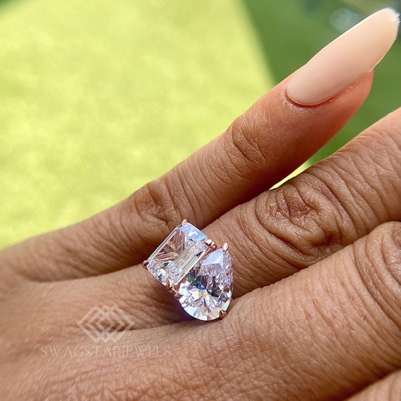 2 Ct Toi Et Moi Lab Grown Diamond Engagement Ring 14K Gold Anniversary Wedding Proposal Ring For Her Girlfriend Wife Birthday Gift