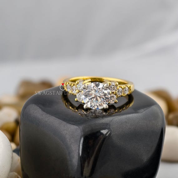 Round Cut Engagement Ring Lab Grown Diamond, 2 CT Diamond Ring, Cluster Setting, Prong Set Ring, 18K Gold Ring, Wedding Ring For Bridal
