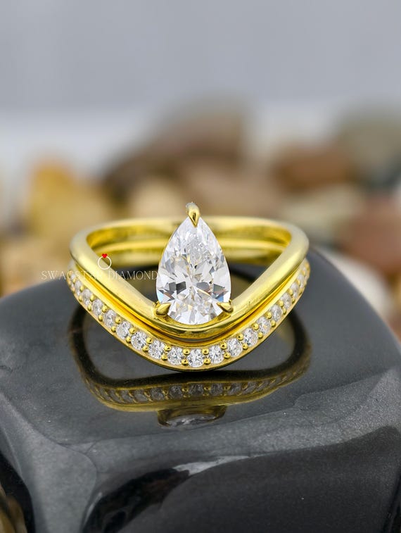 Pear And Round Cut Engagement Ring Lab Grown Diamond, 1 CT Diamond Ring, Prong Setting Ring, 18K Yellow Gold Ring, Wedding Ring For Bride