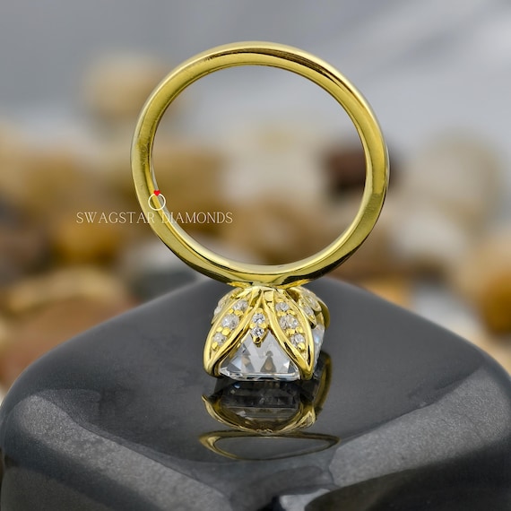 Emerald Cut Engagement Ring Lab Grown Diamond, 3 CT Diamond Ring, Prong Setting Ring, Anniversary Gift For Her, 18k Yellow Gold Ring For Her