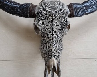 carve buffalo skull BOHO MENIAN grey
