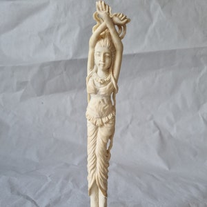 moose antler carving ladies