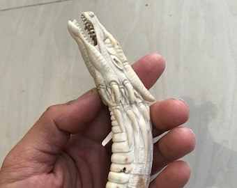 Deer antler carving for knife handle antler