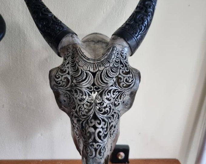 Carve goat skull carving floral grey