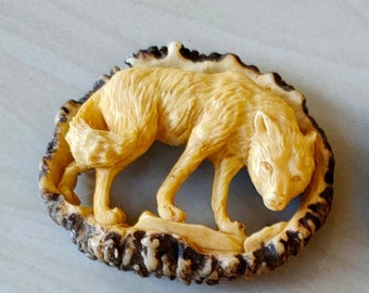 Antler carving bear for pendant