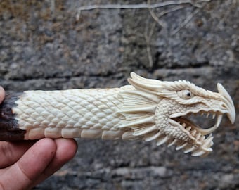 Knife handle antler carving dragon