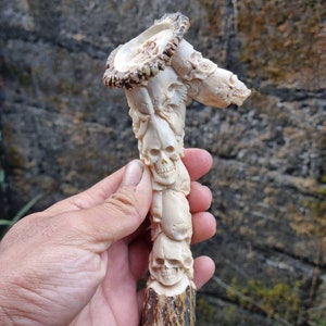 Deer antler carving knife handle Skull