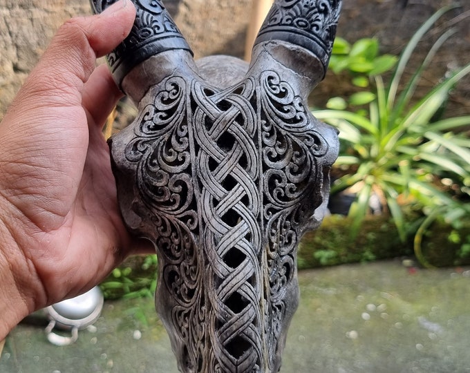 Carve goat skull carving celtic grey