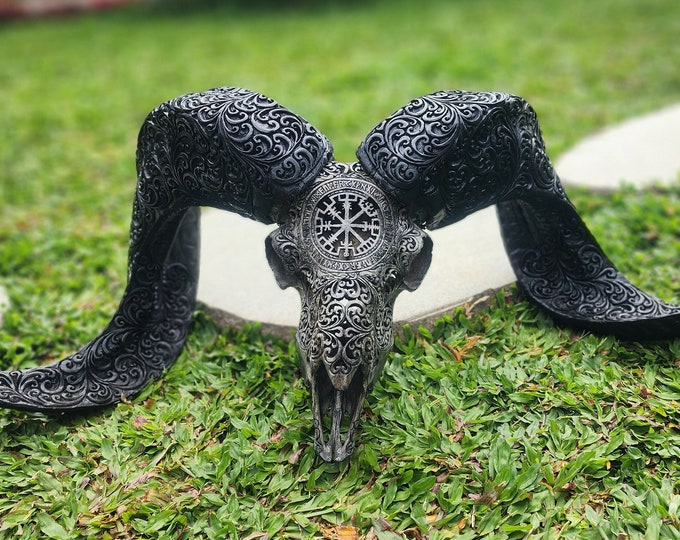 carved ram skull viking grey with carved horn