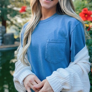 Comfort Colors Shirt With Pocket,Heavyweight Pocket T-Shirt,Washed Garment-Dyed %100 Cotton Trendy Soft Vintage Tees,Soft Worn Shirt,Unisex