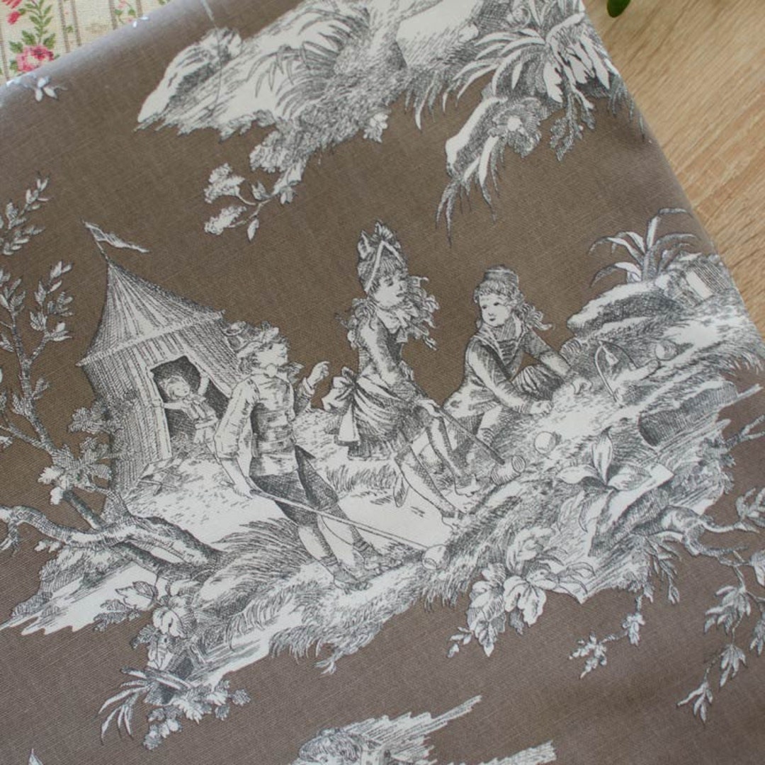 Toile De Jouy Coton 'Histoire D'Eau' Fond Taupe Par Thévenon - Vente Au Demi-Mètre (280cm De Large)