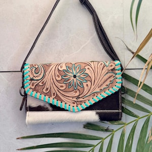 Hand punziert Carving Leder Clutch Handytasche Stilvolle Rindsleder Einzigartiges Design Leder Türkis Farbe Brieftaschen für Frauen
