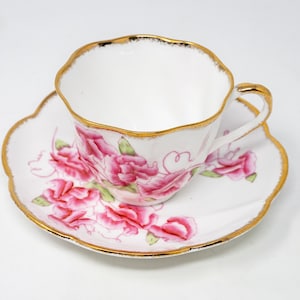 Salisbury pink sweet pea teacup and saucer set, vintage bone china, England