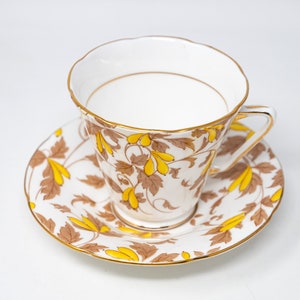 Royal Grafton teacup and saucer set, floral decoration, pattern 5829, c. 1949+, vintage bone china made in England