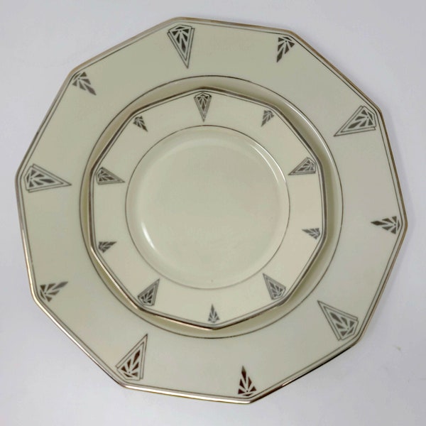 Community China Deauville Plates, Dessert Bowls, Saucers, Bavaria, Germany, Cream, Ivory, Art Deco, 1930s