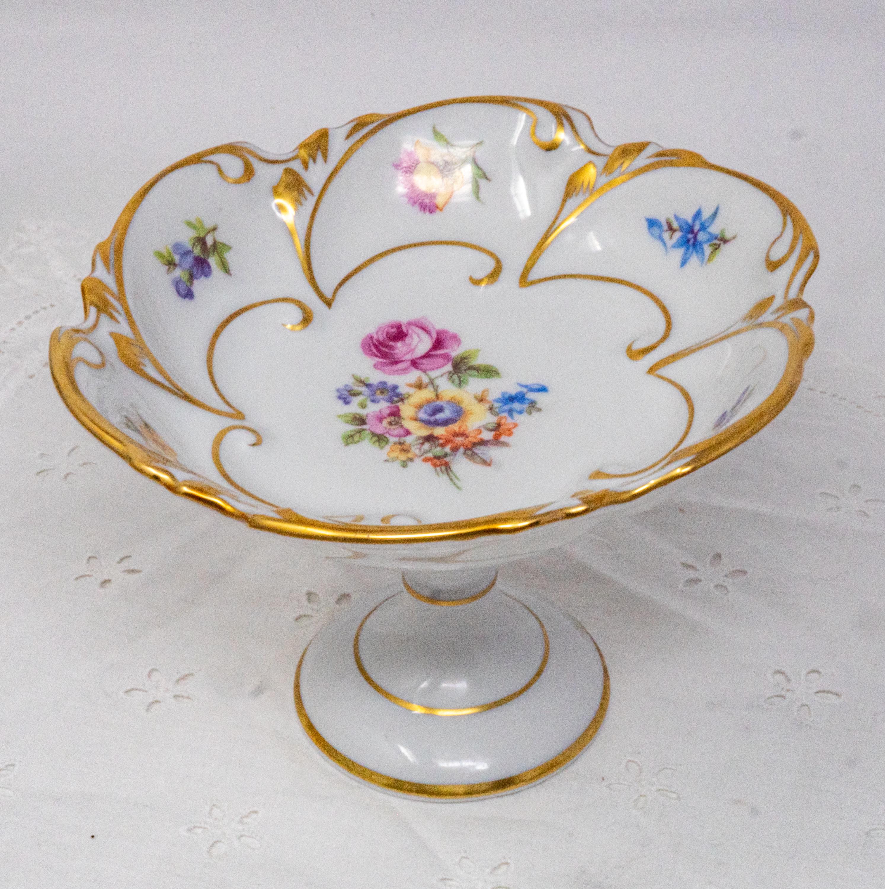 ヴィンテージ PM ドイツ 花柄コンポート皿：ゴールドトリム台座 - Etsy