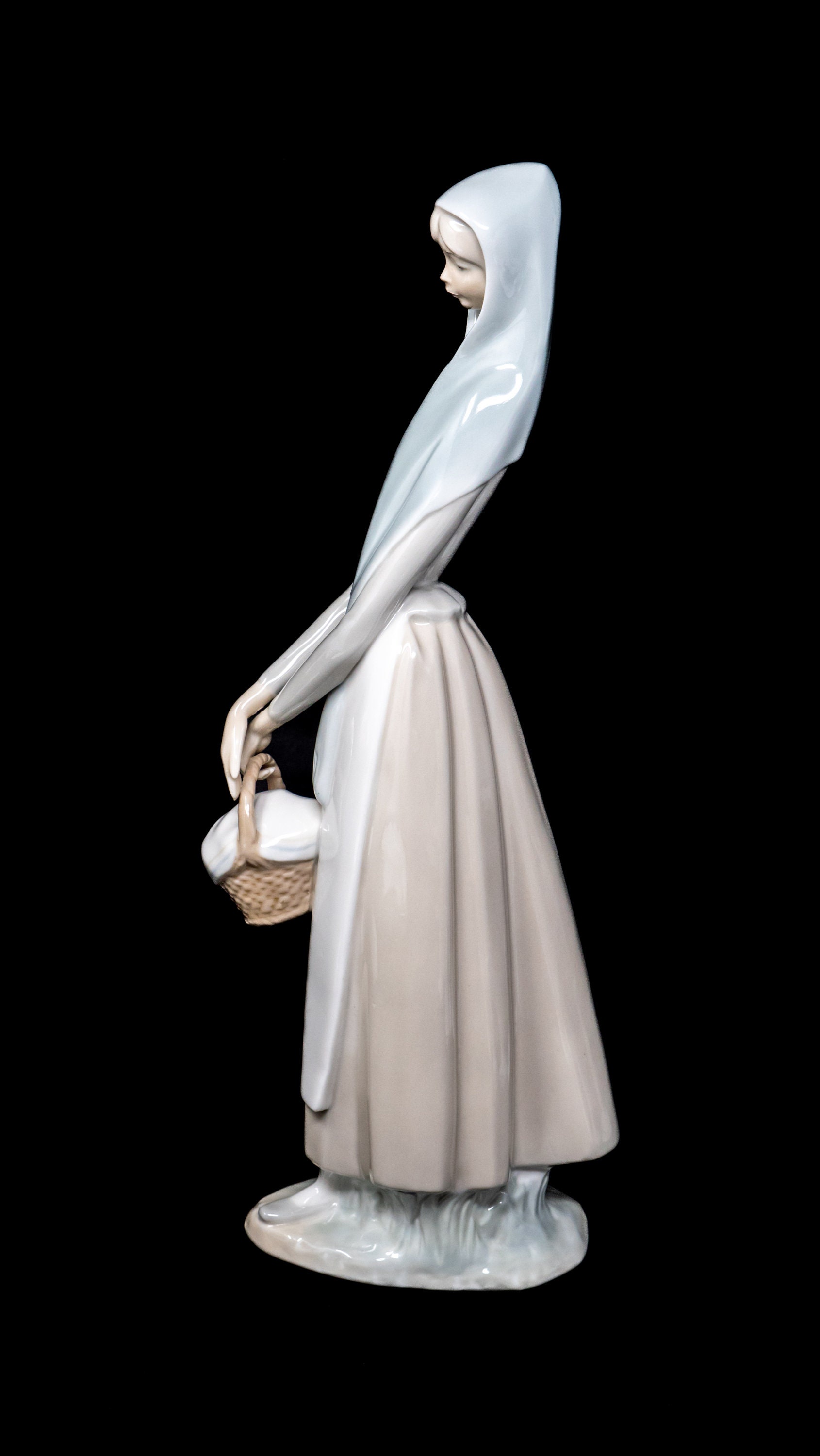 Lladro 女性像 5530 Lladro 女性像 5530 Japanese Portrait Woman Figurine | Lladró® USA